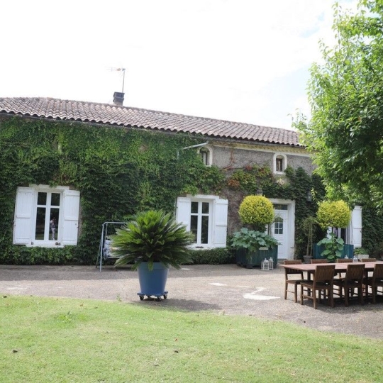  DEMEURES MAISONS PATRIMOINE : Domaines / Propriétés | CONDOM (32100) | 440 m2 | 1 150 000 € 