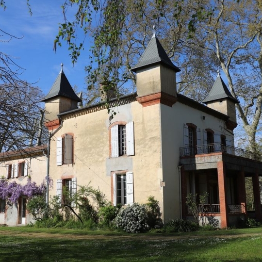 DEMEURES MAISONS PATRIMOINE : Domain / Estate | PAMIERS (09100) | 427.00m2 | 320 000 € DEMEURES MAISONS PATRIMOINE : Domain / Estate | PAMIERS (09100) | 427.00m2 | 320 000 €
