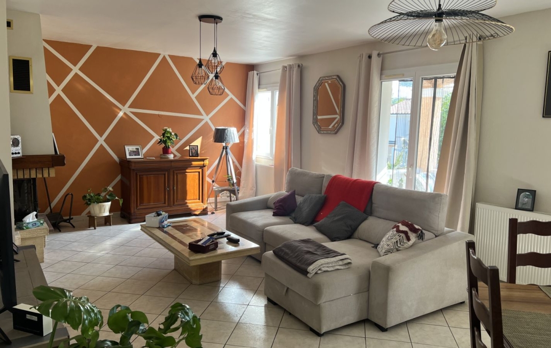 Annonces VERNIOLLE : Maison / Villa | RIEUX-DE-PELLEPORT (09120) | 129 m2 | 299 000 &euro; 