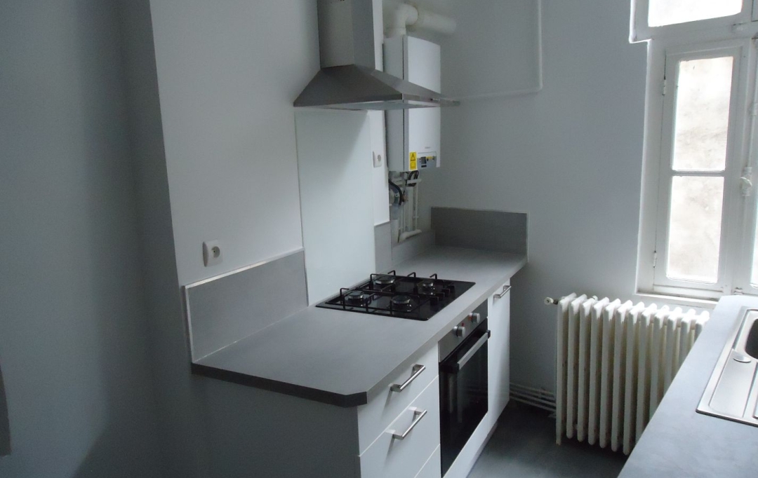 Annonces VERNIOLLE : Immeuble | FOIX (09000) | 220 m2 | 325 000 &euro; 