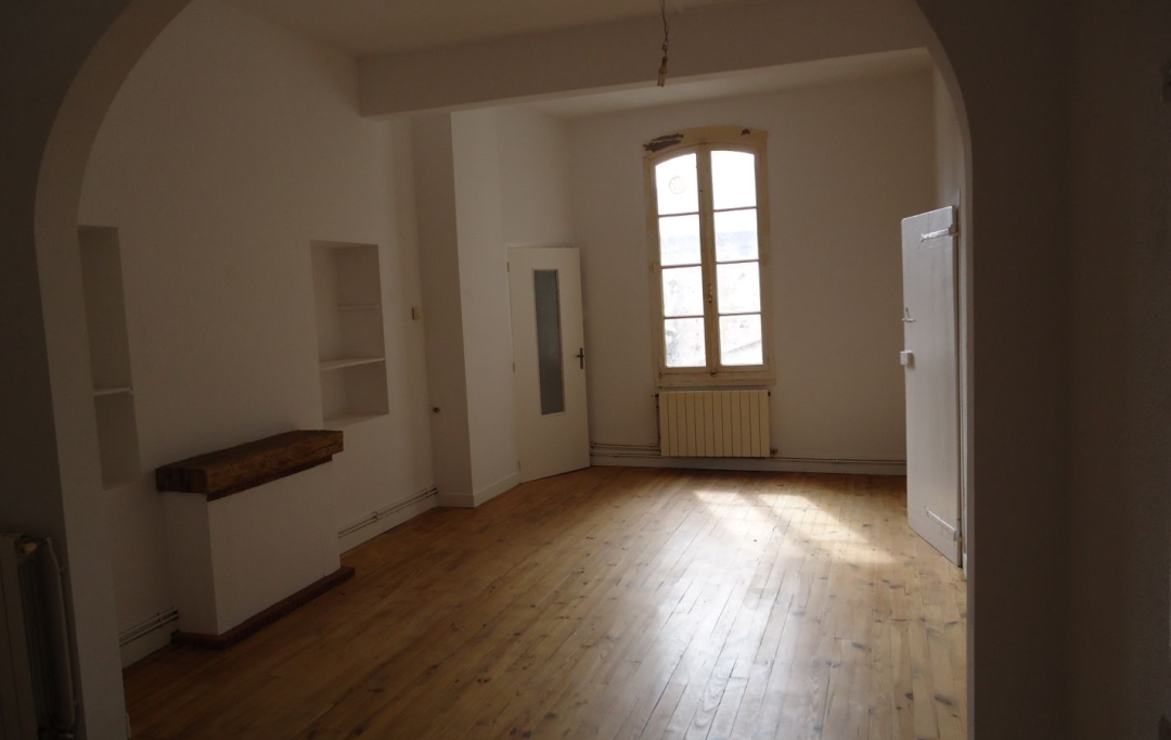 Annonces VERNIOLLE : Immeuble | FOIX (09000) | 220 m2 | 325 000 &euro; 