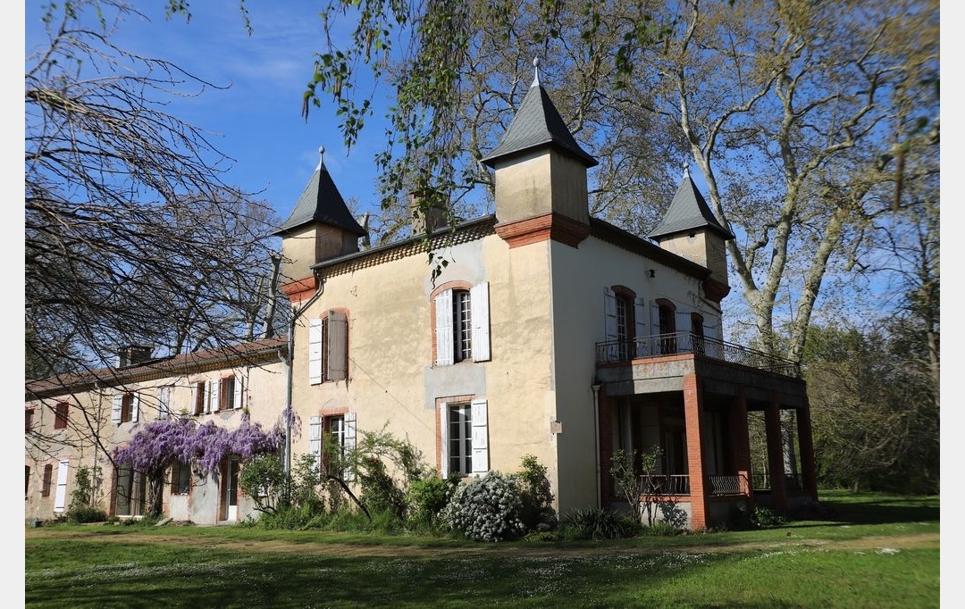 DEMEURES MAISONS PATRIMOINE : Domain / Estate | PAMIERS (09100) | 427 m2 | 320 000 € 